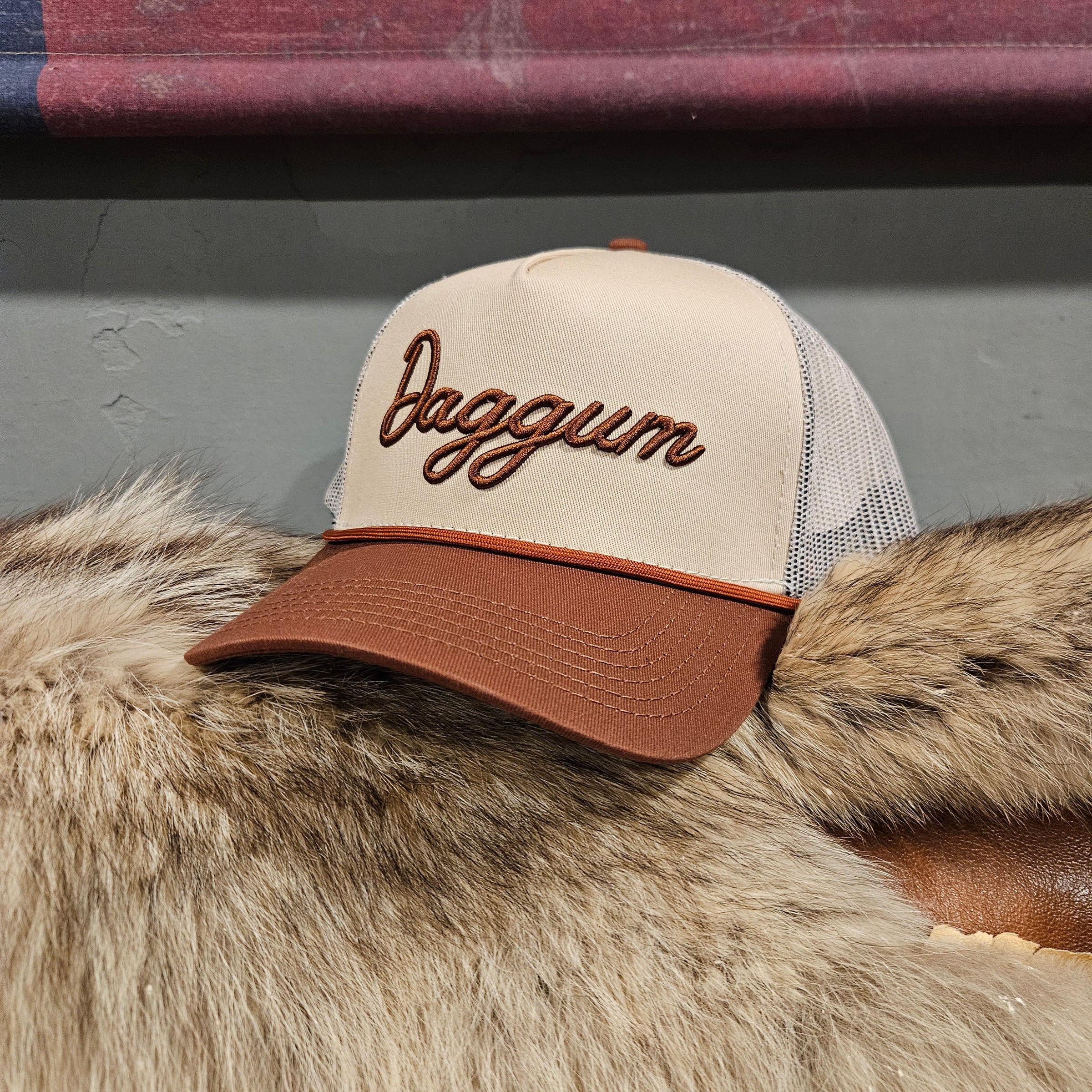Dirt Pile Hats | THE DAYTRIPPER